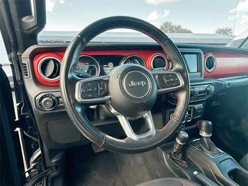 Used 2021 Jeep Wrangler Rubicon image 12