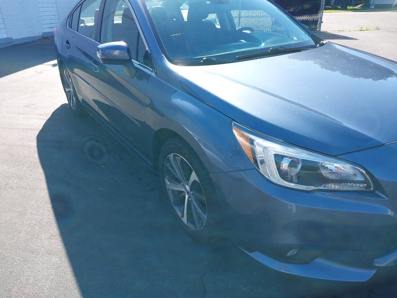 Used 2016 Subaru Legacy 2.5i Limited AWD/4WD image 1