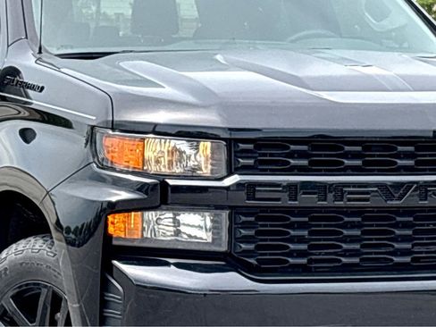 Used 2022 Chevrolet Silverado 1500 Custom w/ Rally Edition AWD/4WD image 14