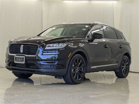 Used 2021 Lincoln Nautilus Reserve w/ Monochromatic Package image 4