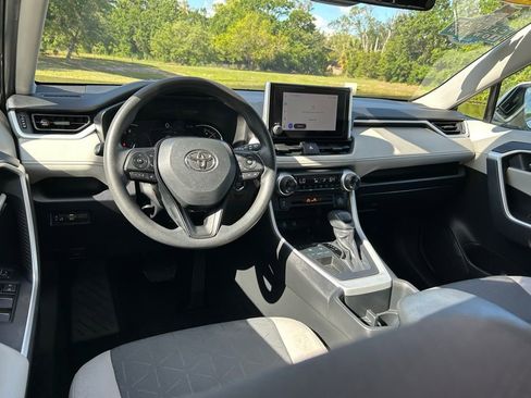 Used 2024 Toyota RAV4 XLE image 12