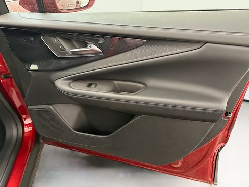 Used 2024 Chevrolet Blazer EV LT image 34