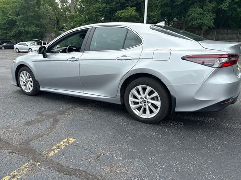Used 2024 Toyota Camry LE AWD/4WD image 5
