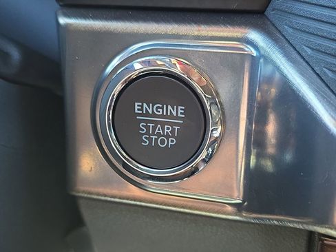 Used 2024 Ford F150 King Ranch w/ FX4 Off-Road Package image 34