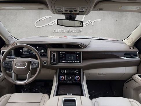 Used 2022 GMC Yukon XL Denali image 20