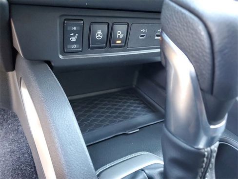 Certified 2024 Nissan Frontier SV w/ SV Convenience Package image 22