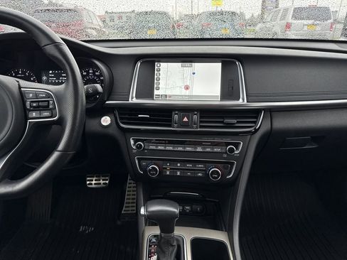 Used 2017 Kia Optima SX image 25