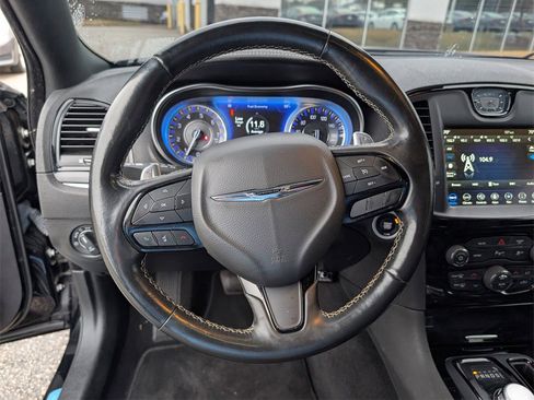 Used 2022 Chrysler 300 S w/ Comfort Group image 21