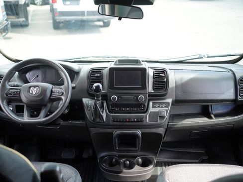Used 2022 RAM ProMaster 2500 FWD image 19