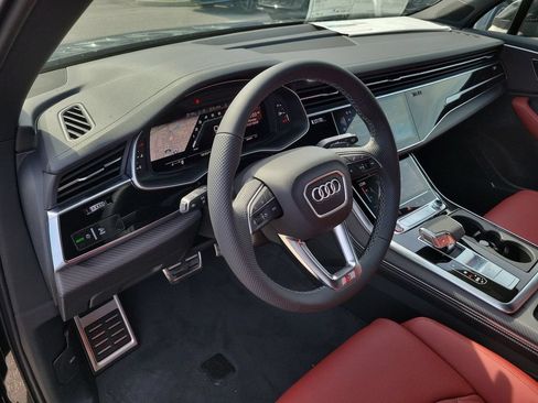 New 2026 Audi SQ7 Premium Plus AWD/4WD image 6