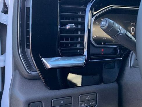 New 2026 GMC Sierra 3500 SLE w/ SLE Convenience Package image 13