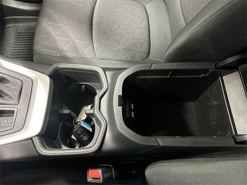 Used 2024 Toyota RAV4 XLE image 35