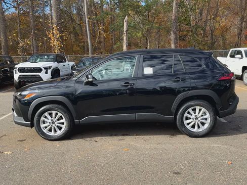 New 2026 Toyota Corolla Cross LE image 5