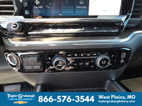 New 2026 Chevrolet Silverado 3500 LT w/ Convenience Package AWD/4WD image 23