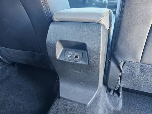 Certified 2025 Subaru Crosstrek 2.5i Sport w/ Crosstrek Mirror Package image 20