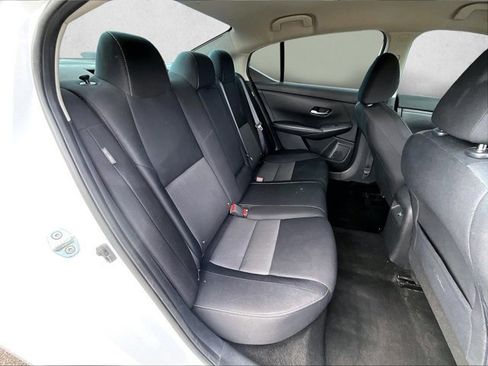 Used 2021 Nissan Sentra SV image 26