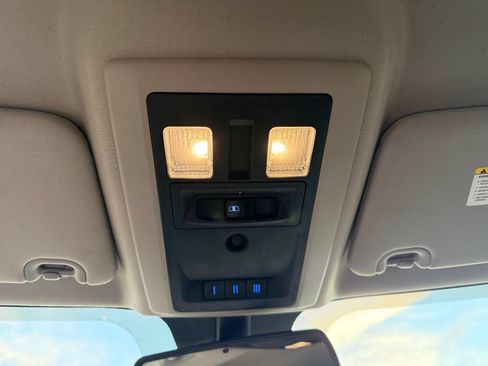 Used 2016 RAM 2500 Laramie w/ Convenience Group AWD/4WD image 24