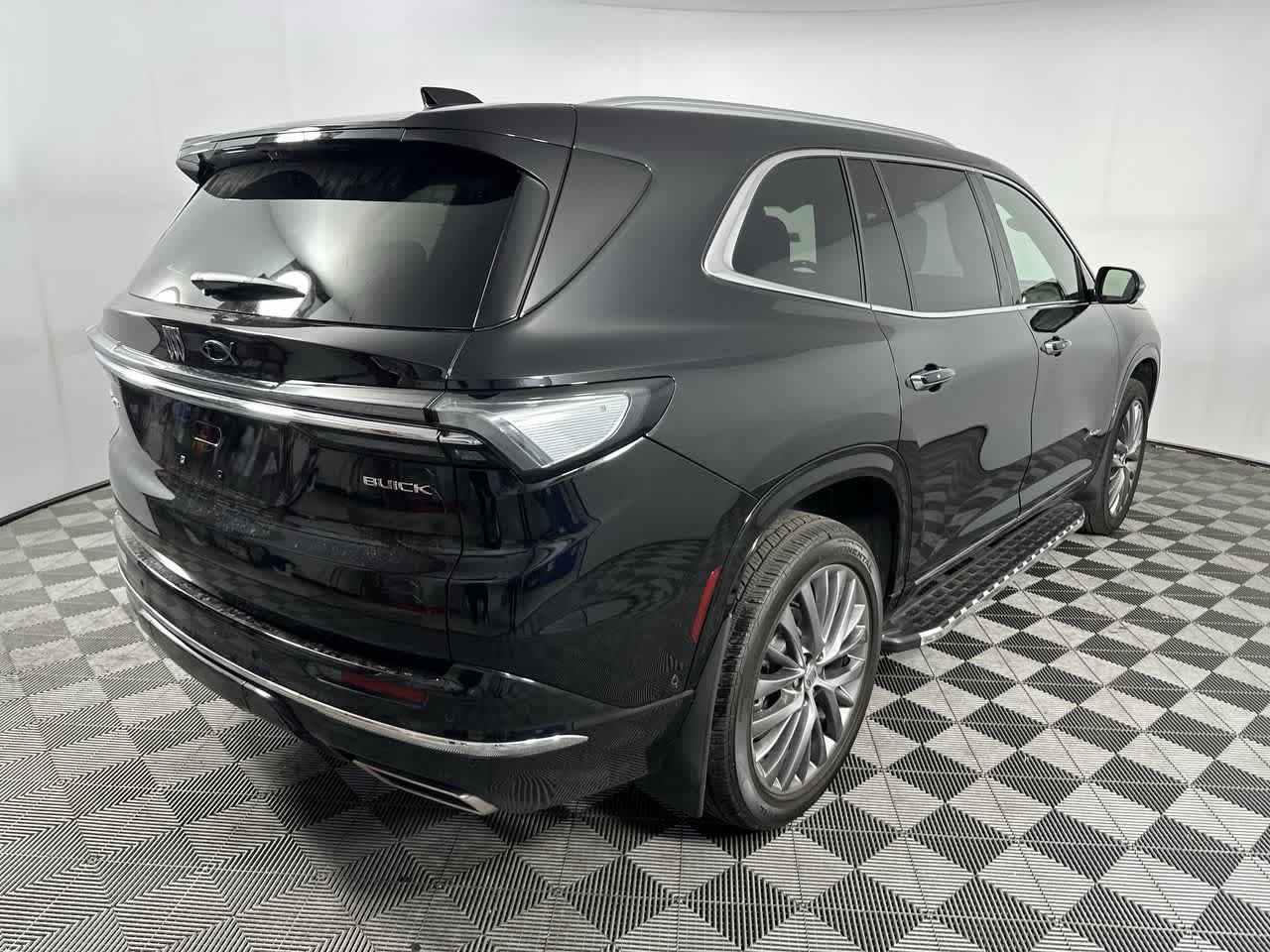 Used 2026 Buick Enclave Avenir w/ Super Cruise Package FWD image 8