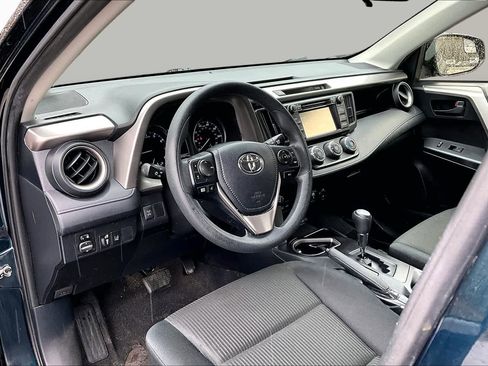 Used 2018 Toyota RAV4 LE w/ All Weather Liner Package AWD/4WD image 18