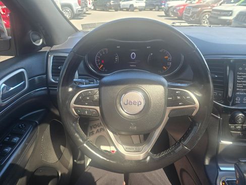 Used 2021 Jeep Grand Cherokee Limited AWD/4WD image 7