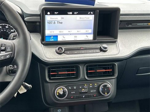 Certified 2024 Ford Maverick XLT w/ XLT Luxury Package image 15