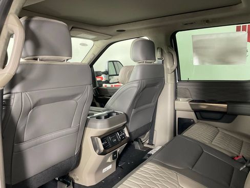 New 2026 Ford F350 Platinum w/ Platinum Plus Package AWD/4WD image 15