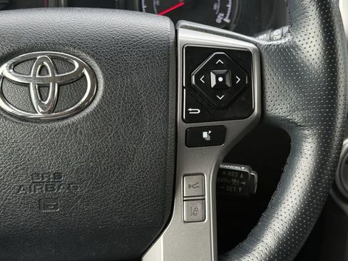 Used 2023 Toyota 4Runner SR5 Premium w/ Moonroof Package AWD/4WD image 18