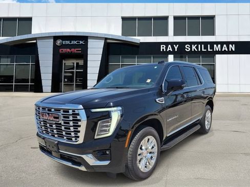 Used 2025 GMC Yukon Denali AWD/4WD image 2