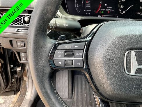 Used 2024 Honda Civic Sport image 11