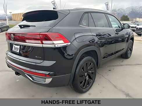 New 2026 Volkswagen Atlas Cross Sport SE AWD/4WD image 5