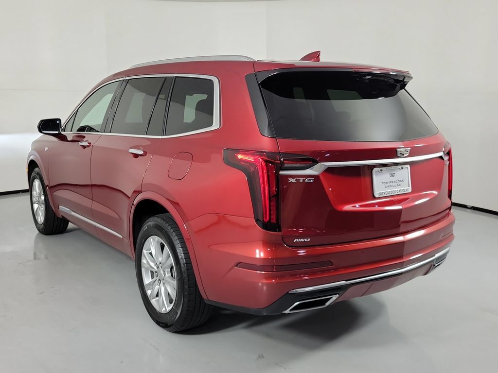 Certified 2024 Cadillac XT6 Luxury AWD/4WD image 4