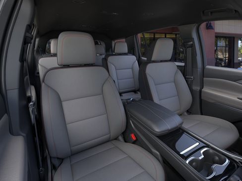New 2026 Chevrolet Traverse LT w/ LPO, Floor Liner Package image 40