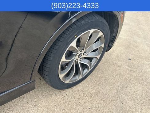 Used 2023 Lincoln Aviator Grand Touring w/ Equipment Group 301A AWD/4WD image 25