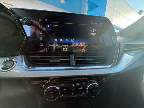 New 2026 Chevrolet Trax LT w/ Driver Confidence Package image 24