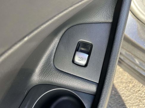 Used 2021 Mercedes-Benz E 53 AMG 4MATIC Sedan w/ Driver Assistance Package image 18