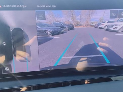 Certified 2025 Audi Q6 e-tron Premium Plus w/ Premium Plus image 29