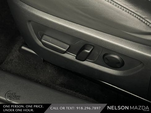 Used 2022 MAZDA CX-30 AWD 2.5 S w/ Preferred Package image 19