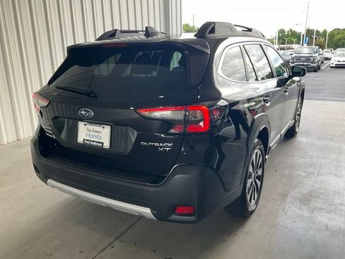 Used 2024 Subaru Outback Limited XT AWD/4WD image 23