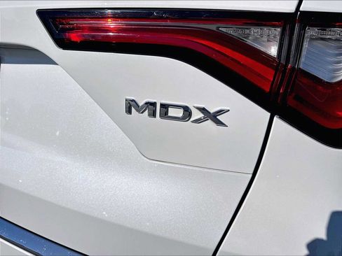 Used 2022 Acura MDX FWD w/ Technology Package image 11