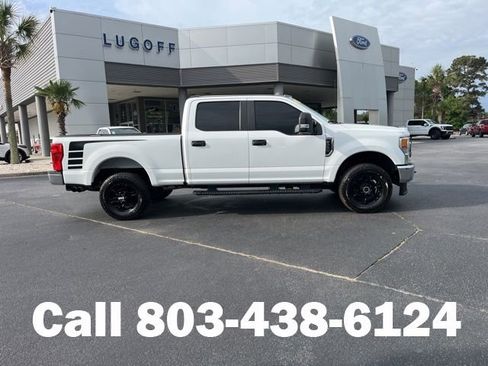 Used 2022 Ford F250 XL w/ STX Appearance Package AWD/4WD image 2