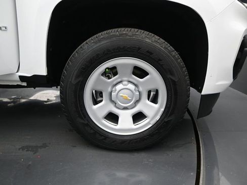 Used 2022 Chevrolet Colorado W/T image 16