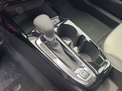New 2026 Chevrolet Trax LT w/ Midnight Edition FWD image 31