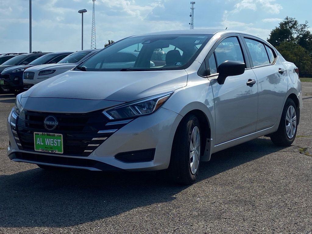 Used 2024 Nissan Versa S w/ Trunk Package FWD image 9