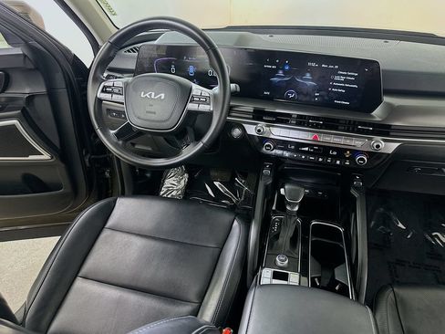 Used 2024 Kia Telluride S w/ S Sunroof Package FWD image 17