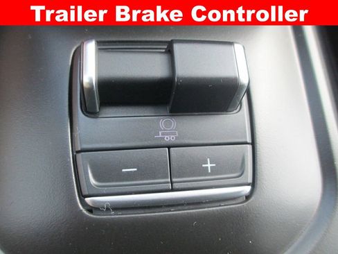 Used 2024 GMC Sierra 1500 AT4 w/ Technology Package image 20