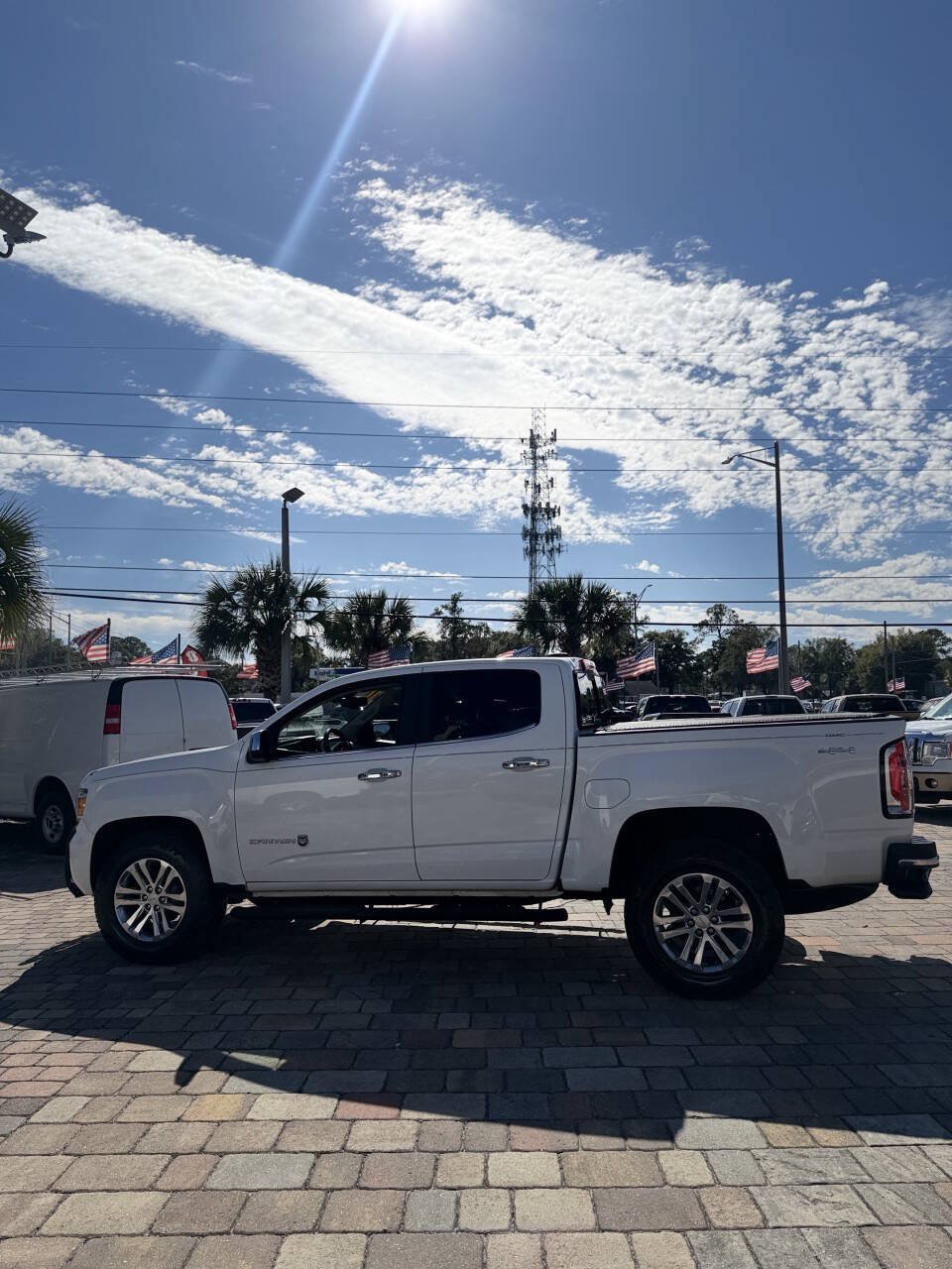 Used 2016 GMC Canyon SLT AWD/4WD image 12