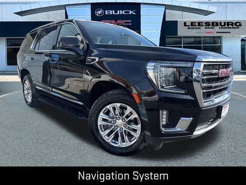 Used 2024 GMC Yukon SLT image 1
