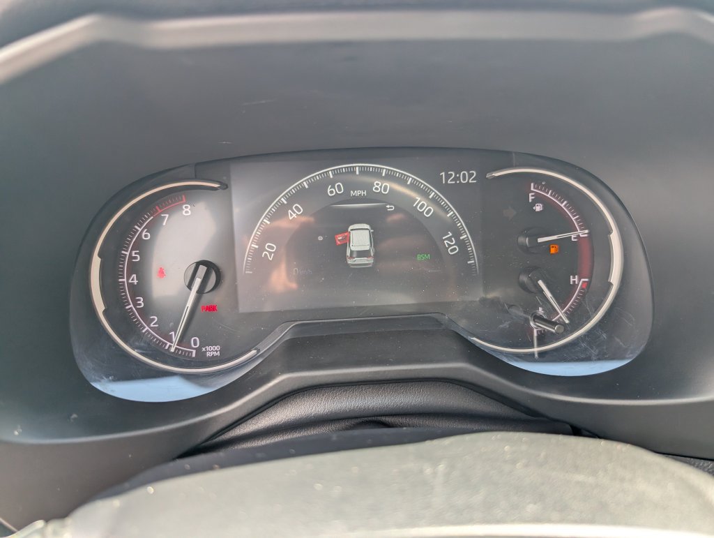 Used 2024 Toyota RAV4 XLE Premium FWD image 19