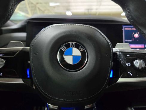 Used 2024 BMW 760i xDrive AWD/4WD image 24