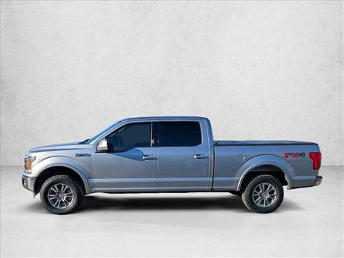 Used 2020 Ford F150 Lariat w/ Trailer Tow Package image 8
